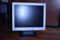 LG. 15" ����