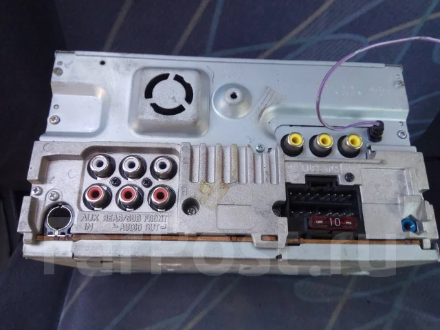 Sony XAV-63 ����