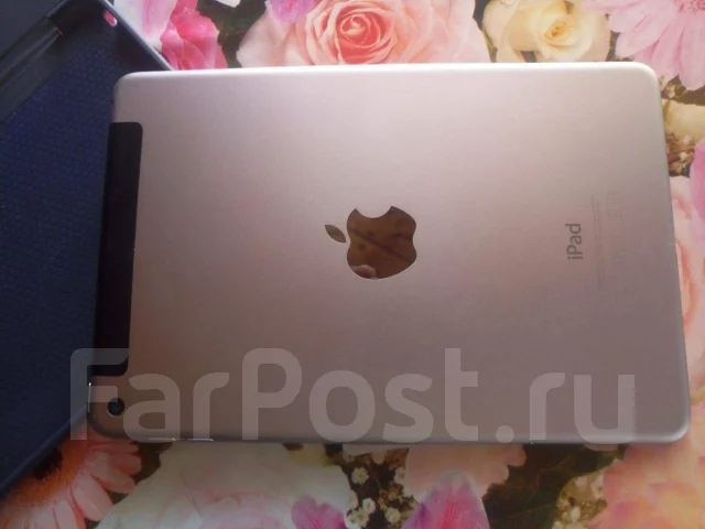 Apple iPad Mini 4 ����