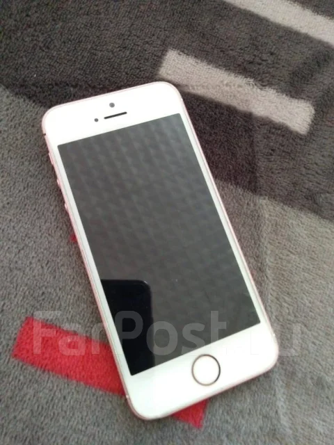 Apple iPhone SE. �/�, �������, NFC ����