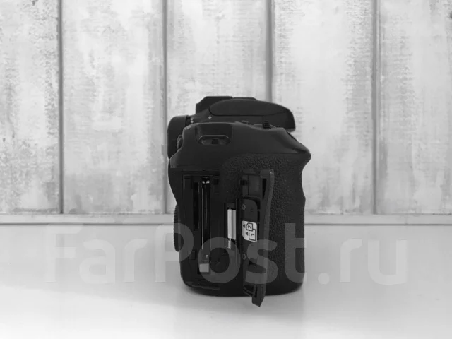 Canon EOS 7D Mark II Body. 20 � ����� ��, ���: ��� ���� ����