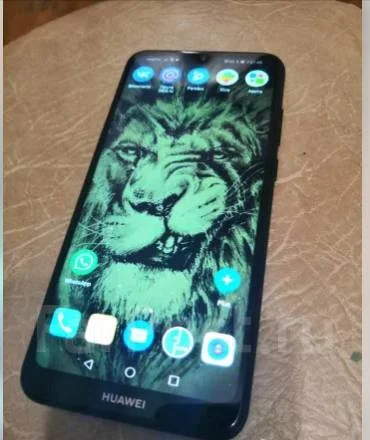 Huawei Y6. �����, ������ ����