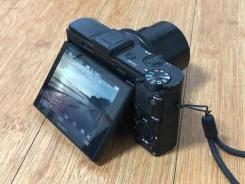 Sony Cyber-shot DSC-RX100 II. 20 � ����� ��, ���: 4� ����