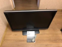 Toshiba. LCD (��) ����