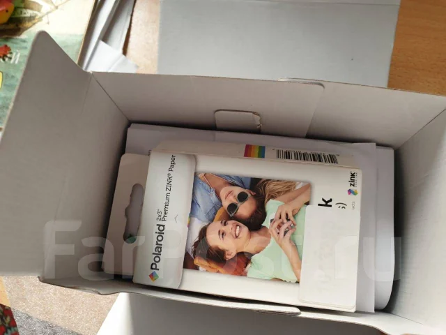 Polaroid. 10 - 14.9 ��, ���: 3� ����