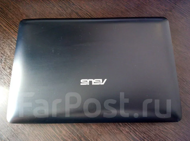 Asus Eee PC 1015PEM. 10.1", 1,5����, ��� 2048 ��, ���� 250���, WiFi: 1, Bluetooth: 1, ����������� �� 13��. ����