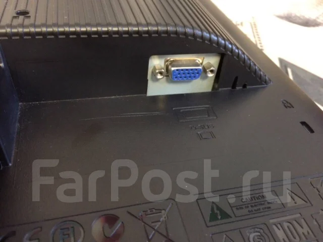 BenQ. 17" ����