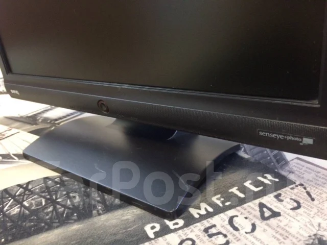 BenQ. 17" ����