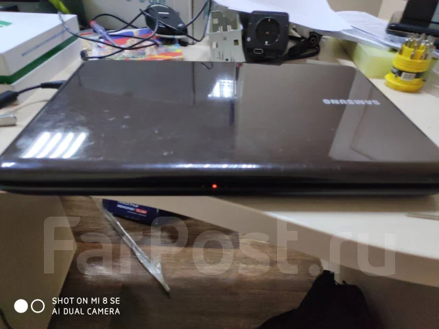 Samsung R540. 15.6", 2,3����, ��� 3072 ��, ���� 160���, WiFi: 1, Bluetooth: 1, ����������� �� 1��. ����