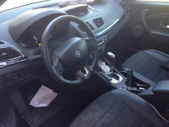 Renault Fluence ����