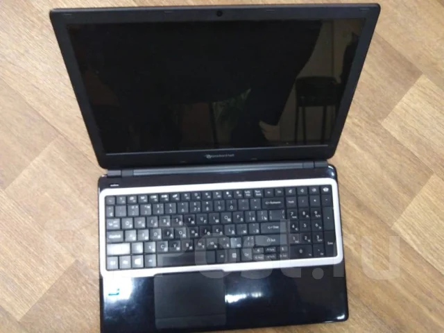 Packard Bell. WiFi: 1 ����
