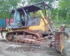 Komatsu D65E. Продам бульдозер, 20 000 кг.