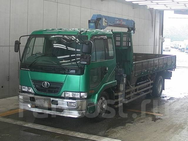 Nissan Diesel Condor салон