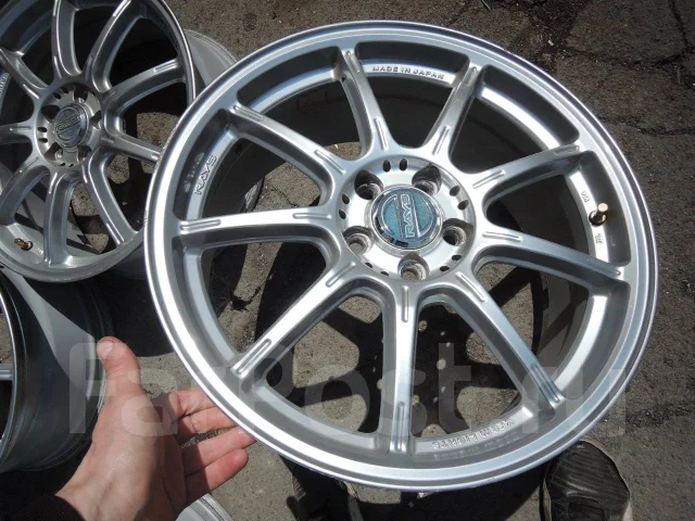 RAYS Gram Lights 57G. 7.0x17", 5x100, ET50 ����