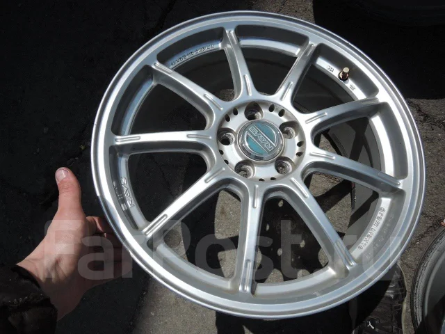RAYS Gram Lights 57G. 7.0x17", 5x100, ET50 ����