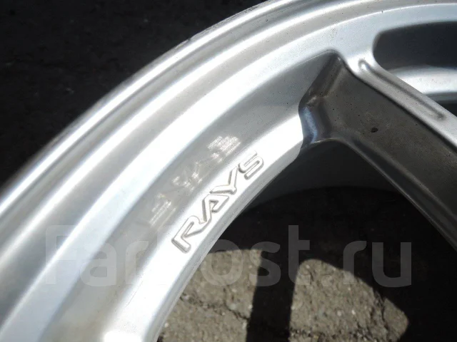 RAYS Gram Lights 57G. 7.0x17", 5x100, ET50 ����