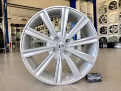 LS Wheels LS 989. 7.0x17", 4x100, ET40, �� 60,1���. ����