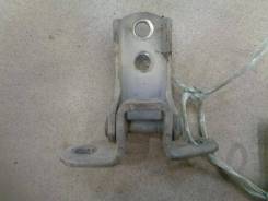 Петля двери передней левой верхняя Toyota Prius 1997-2003 Номер OEM 6872012150