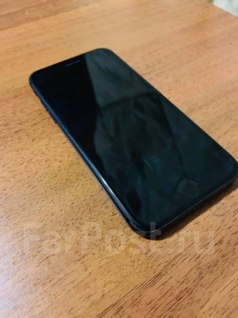 Apple iPhone 8. �/�, ������, 4G LTE ����