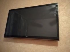 LG 42PA4510. ������ ����