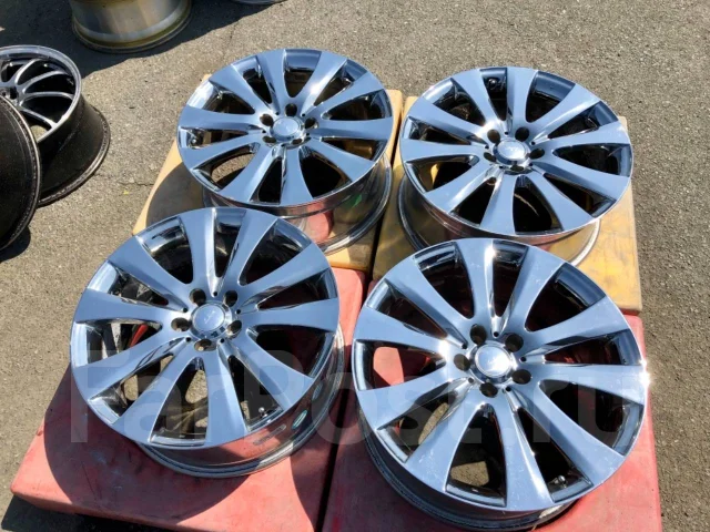 Azect. 8.0x19", 5x114.3, ET48, �� 73���. ����