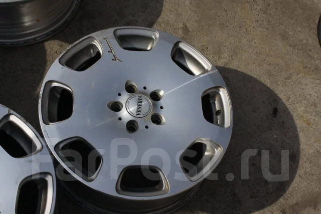 Cosmic. 7.0x18", 5x114.3, ET52, �� 72,8���. ����
