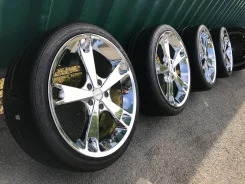 Fabulous Various. 9.0/8.0x19", 5x114.3, ET36/36, �� 73���. ����