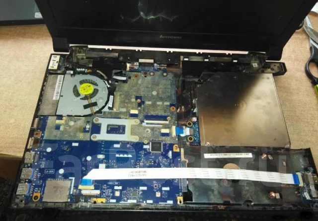 Lenovo B50-70 ����