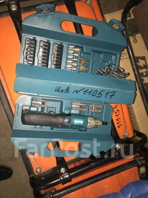 Аккумуляторная отвертка Makita 6722D, б/у, в наличии. Цена: 3 000₽ во ...