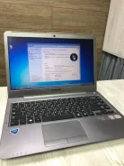 Samsung 535U4C-S03. 14", 2,1����, ��� 4 ��, ���� 500���, WiFi: 1, Bluetooth: 1, ����������� �� 3��. ����