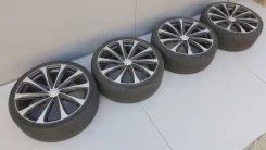 BADX Loxarny F10. 8.0x20", 5x114.3, ET45, �� 72���. ����