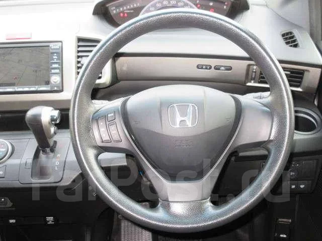 Honda Freed Spike. ��������, ��������, 1.5, ������, ��� ���. ��� ����� �� ������������ ����