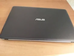 Asus VivoBook. 15.6", 1,1����, ��� 8 ��, ���� 1 000���, WiFi, Bluetooth, ����������� �� 9��. ����