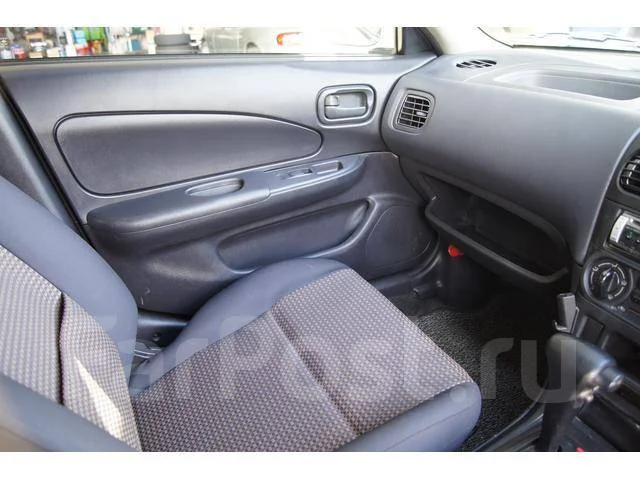 Mazda Familia. �������, 4wd, 1.8, ������, �/�, ��� ���. ��� ����� �� ������������ ����