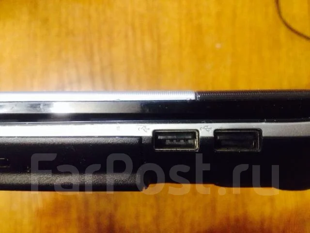 Samsung 300E4A. WiFi: 1, Bluetooth: 1. ��� ����� �� ������������ ����