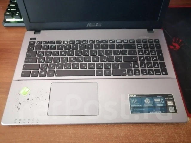 Asus X550L. 15.6", 3,1����, ��� 6 ��, ���� 750���, WiFi: 1, Bluetooth: 1 ����