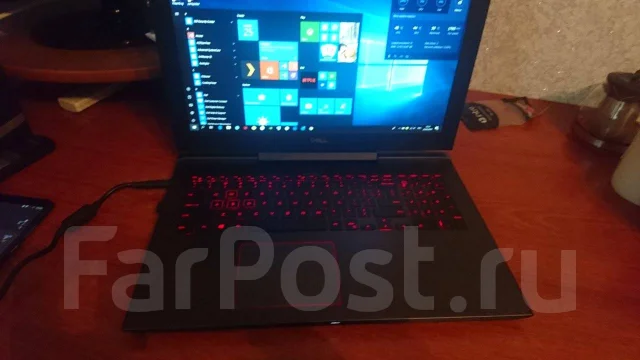 Dell Inspiron 7577. ��� 16 ��, ���� 1 000���, WiFi: 1, Bluetooth: 1, ����������� �� 8��. ����