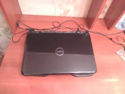 Dell Inspiron N5110. 15", 1,9����, ��� 4 ��, ���� 250���, WiFi, Bluetooth, ����������� �� 1��.