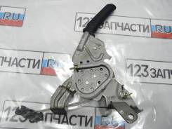 Ручка ручного тормоза Subaru Outback BPE в Новосибирске Ручка ручного тормоза Subaru Outback BPE