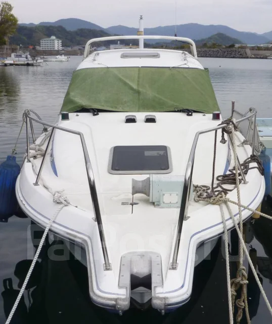 Yamaha FR-26. 1994 ���, ����� 8��., ��������� ���������, 200��.�., ������. ��� ����� �� ������������ ����