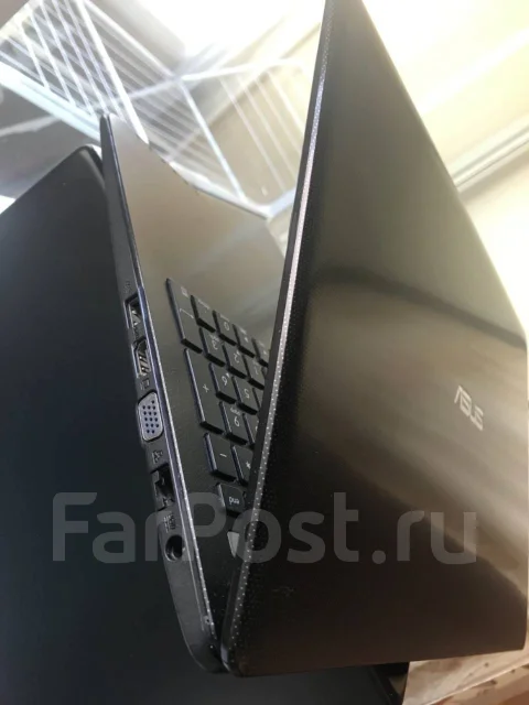 Asus X502CA. 15.6", 1,5����, ��� 4 ��, ���� 250���, WiFi: 1, ����������� �� 2��. ����