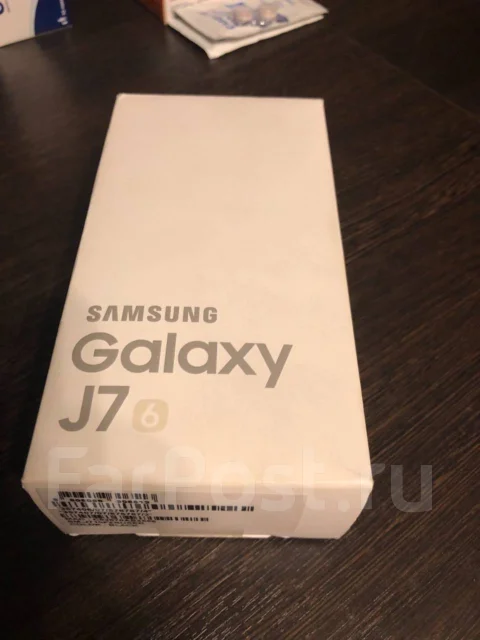 Samsung Galaxy J7. �/�, ������, 4G LTE, Dual-SIM ����