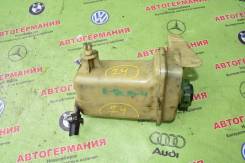 Бачок гидроусилителя руля. Audi 80, 8C/B4 Двигатели: 1Z, 6A, AAH, AAZ, ABC, ABK, ABM, ABT, ACE, ADA, ADR, NG