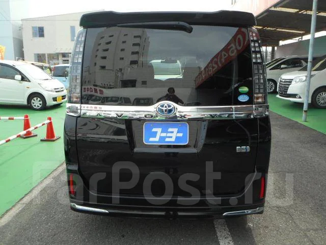 Toyota Voxy. �������, ��������, 1.8 (99��.�.), �������������, 58 000����. ��, �/�. ��� ����� �� ������������ ����