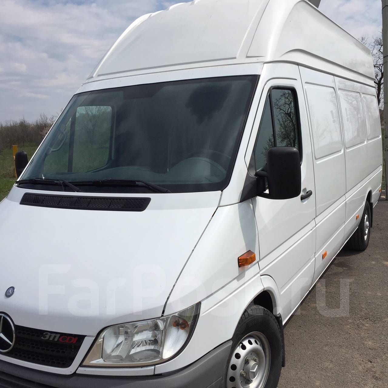 Мерседес спринтер грузовой двухскатной. Спринтер 901. Мерседес спринтер 2003. Мерседес спринтер с пробегом грузовых. Мерседес спринтер 515 фото.