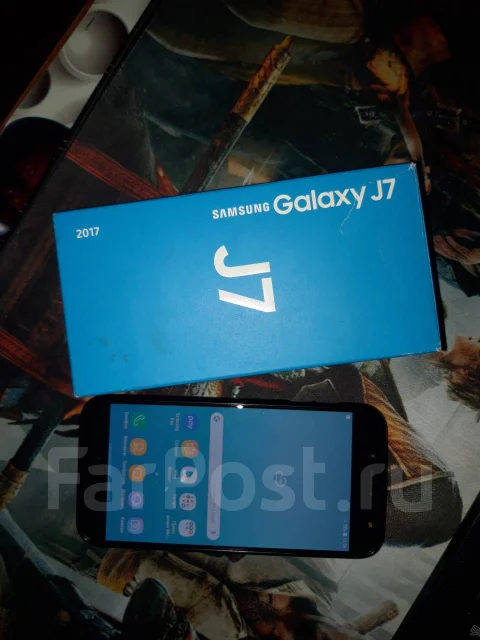 Samsung Galaxy J7. �/�, ������, 3G, 4G LTE, Dual-SIM, ����������, NFC ����