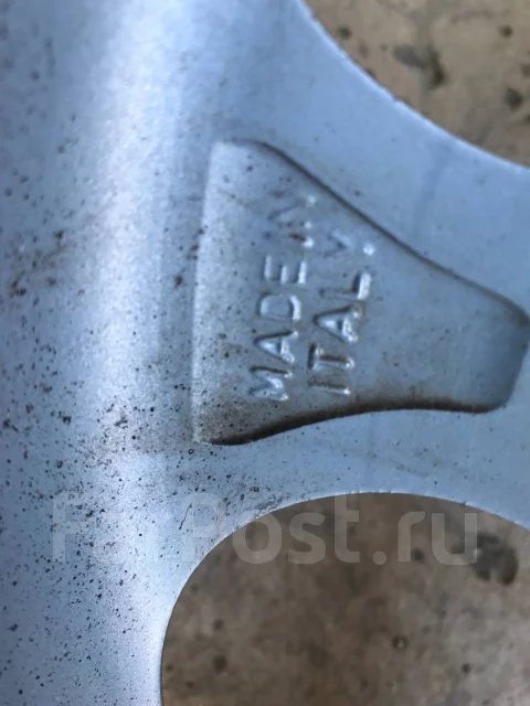 Grenade. 5.5x15", 4x100, ET45, �� 61���. ����