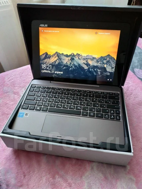 Asus Transformer Book. WiFi: 1, Bluetooth: 1, ����������� �� 10��. ����