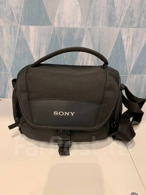 Sony Alpha ILCE-7 II. 20 � ����� ��, ���: 14� � ����� ����