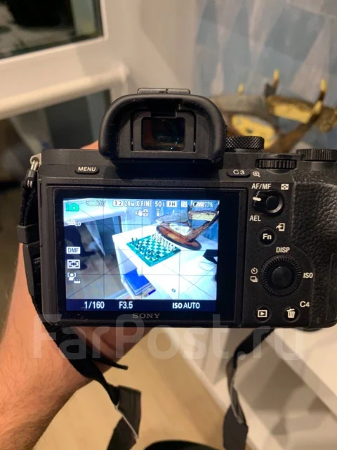 Sony Alpha ILCE-7 II. 20 � ����� ��, ���: 14� � ����� ����
